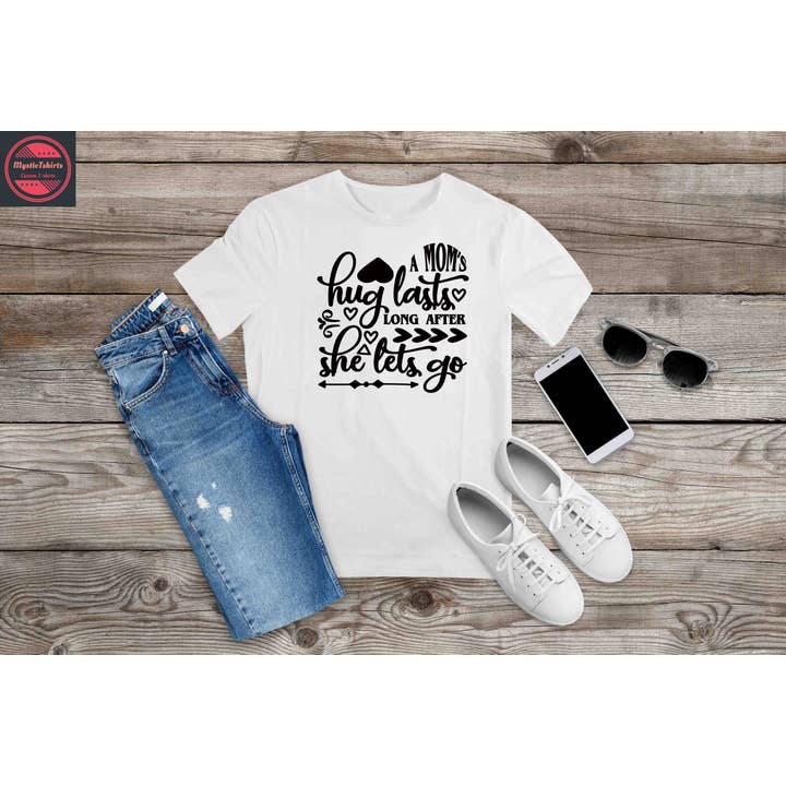 En Moms KNUS, Custom Made T-shirt for engroshandel hos MysticTshirts