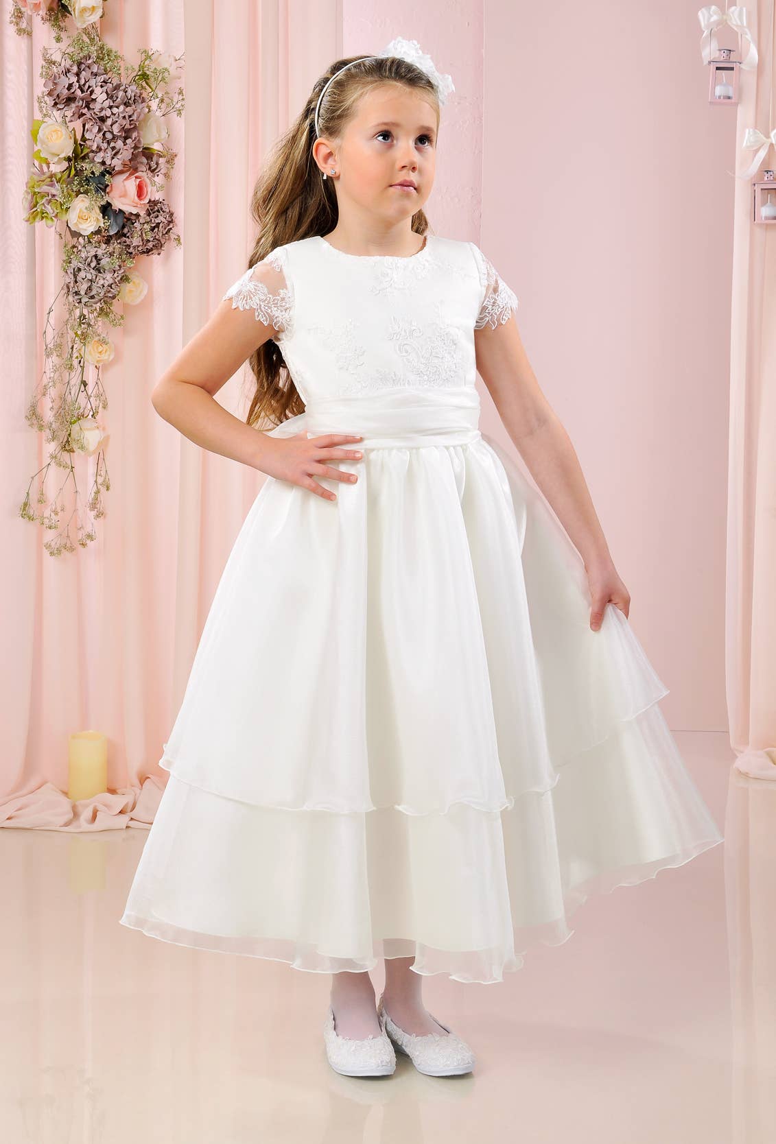 Bajabella – Engroshandel Kjole - Børn – Blomsterpige kjole med broderi blonder, nadver, baby3