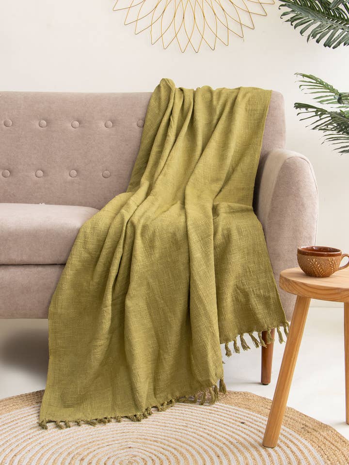 Manta Hecha a Mano - Manta de Sofá de Algodón Sólido Verde Oliva para venta al por mayor de Artsy Home