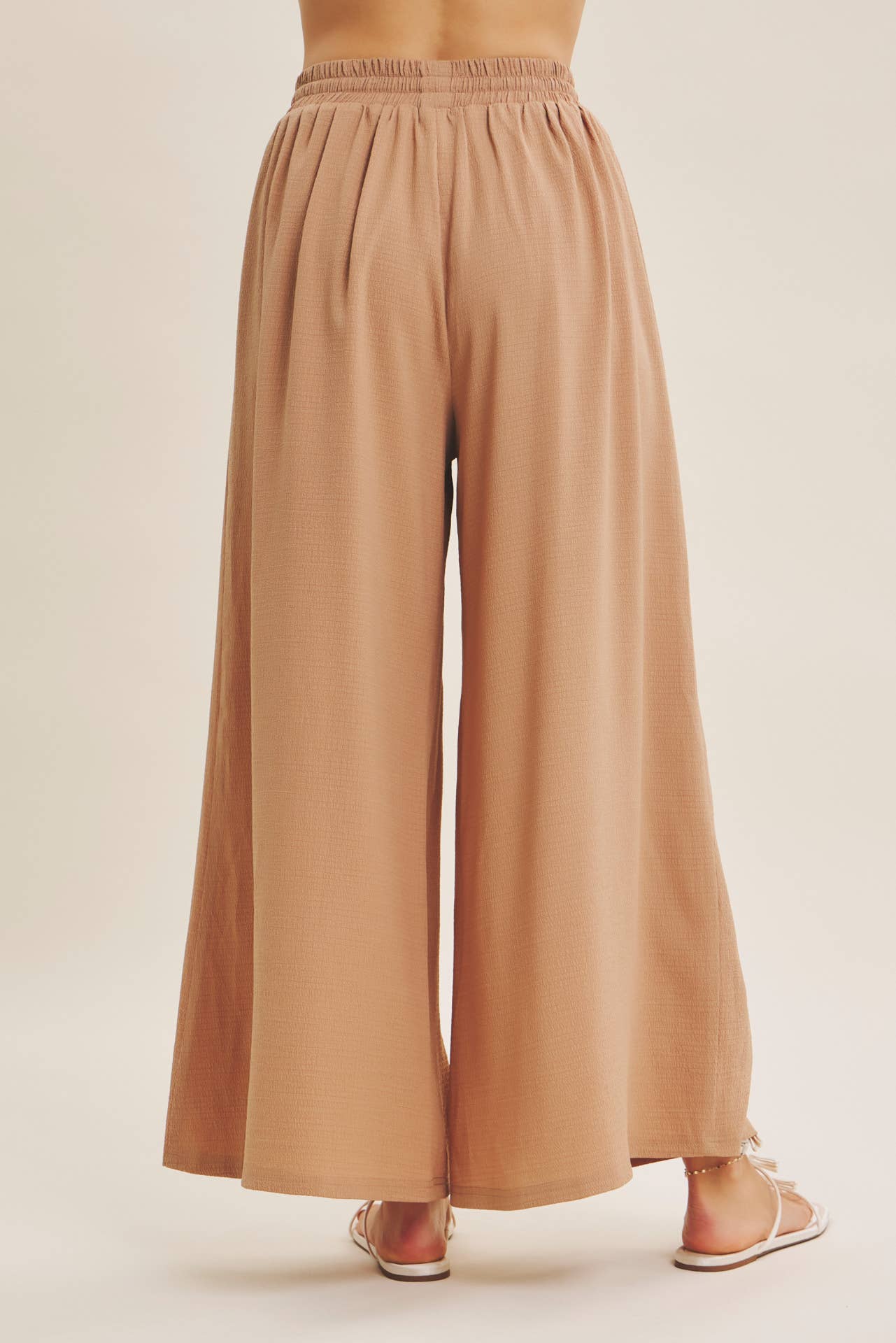 in february - Wholesale Pants - Women's - FLOWY WIDE LEG PANTS IN TEXTURED WAFFLE FABRIC11