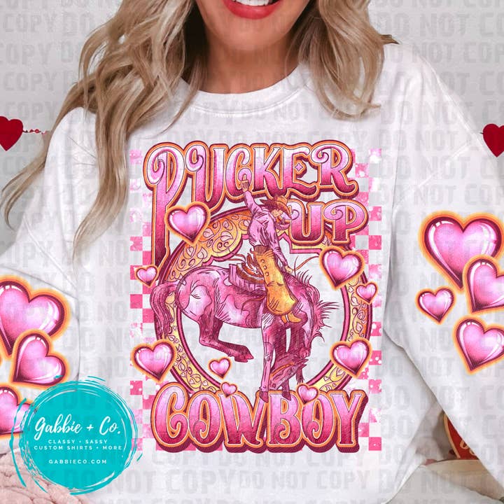 Pull de cowboy Pucker Up pour la vente par Gabbie Co.