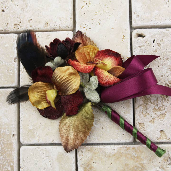 Prima Marketing Inc - Wholesale Craft Supplies - VICTORIAN VASE PIN JULIA