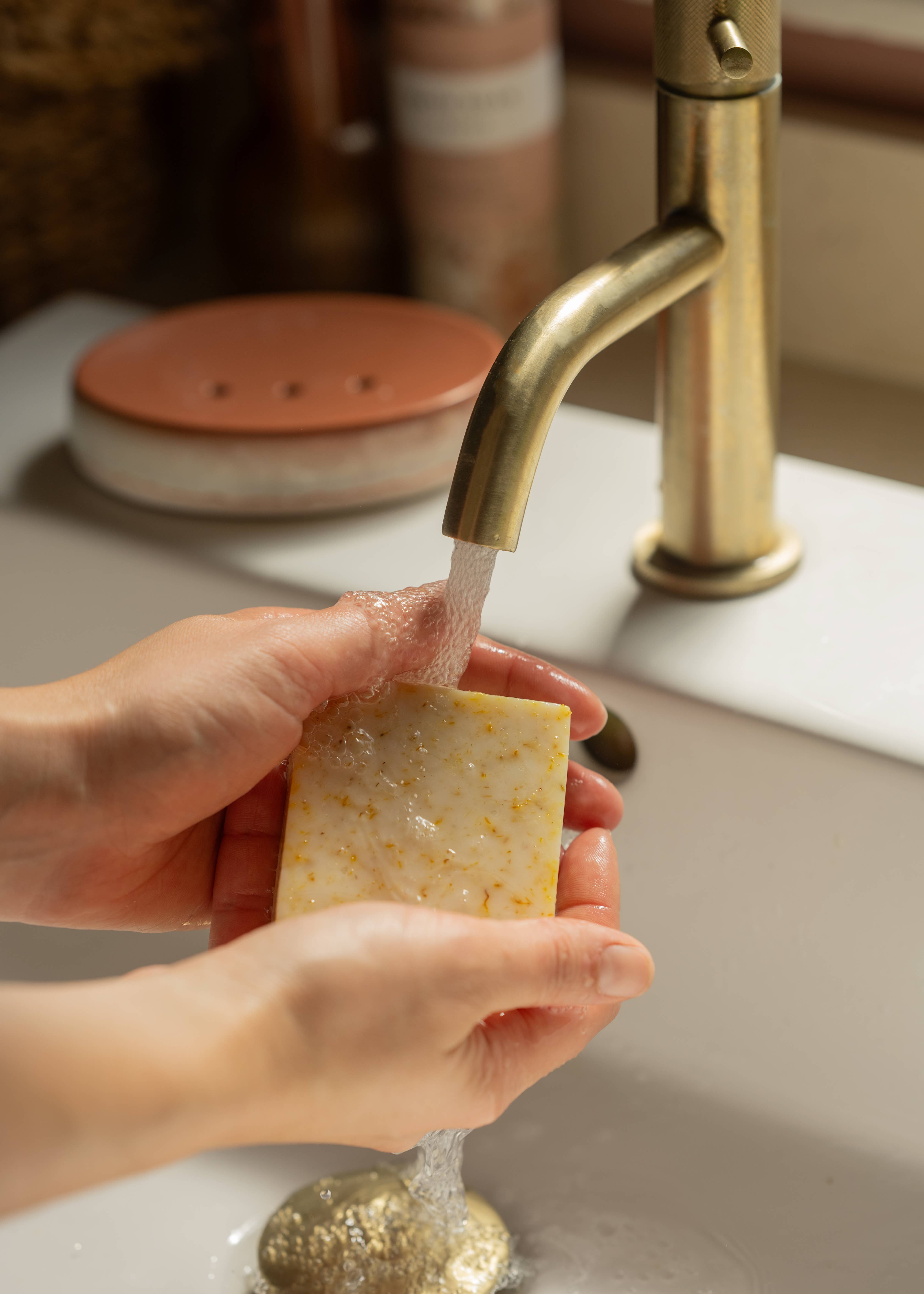 Arthur Betsy - Wholesale Zeepblok - Handgemaakte zeep - Focus natuurlijke lichaamszeep3