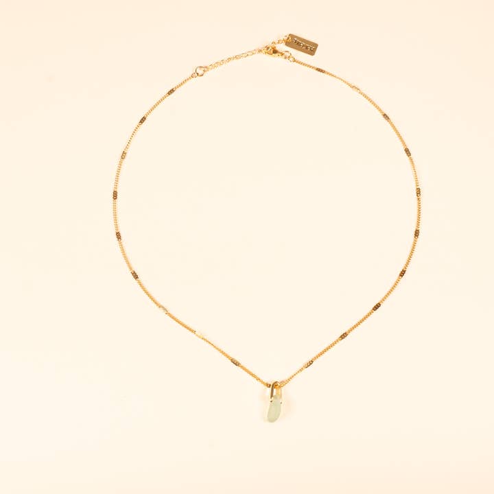 Bélière necklace and other Purchase Wholesale essuie main enchevêtré. Free Returns & Net 60 Terms on Faire trending on Faire.