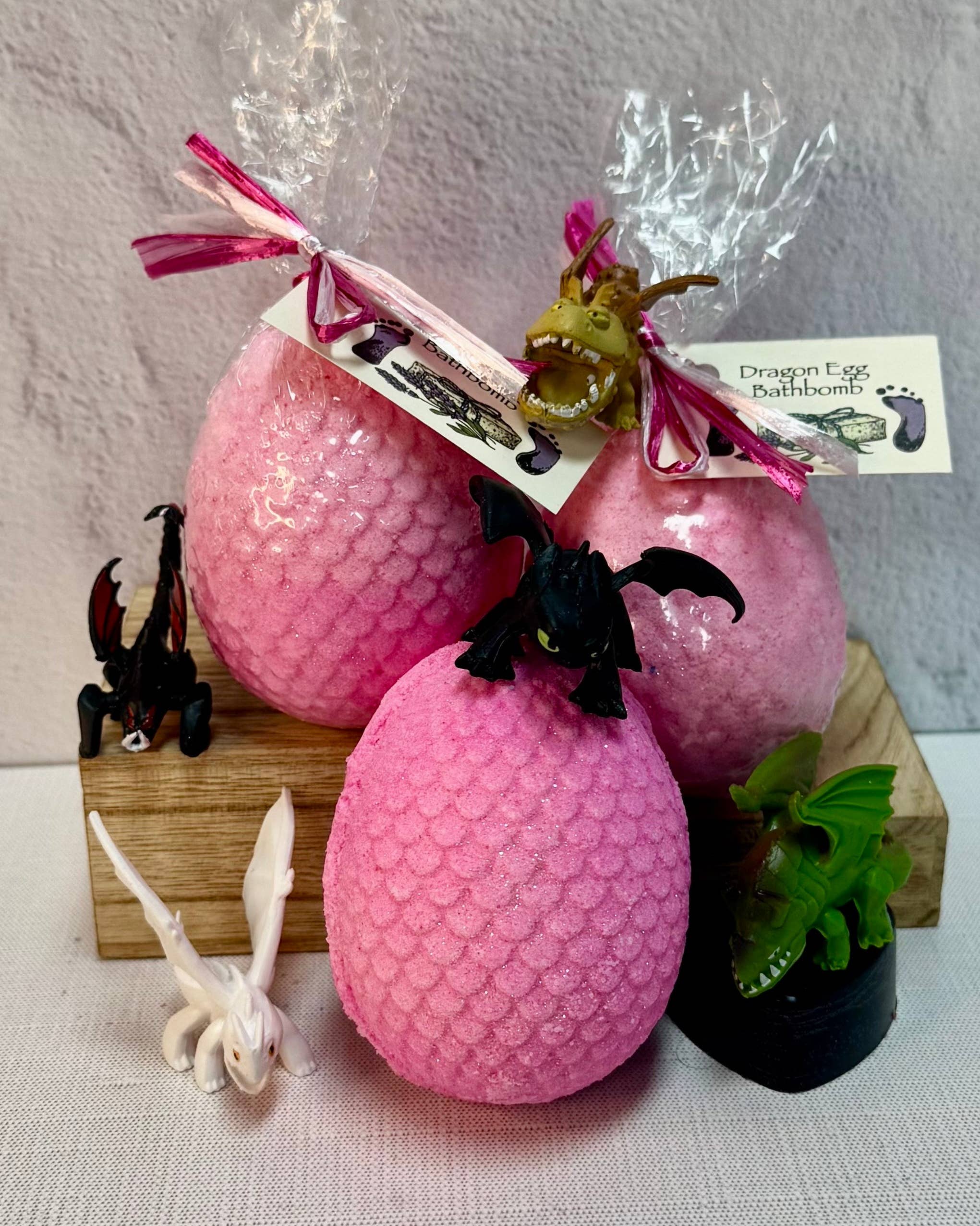 Penelope's Soaps & Such – wholesale Bath bomb/fizz – Dragon Egg Bath Bomb, Dragon inside0