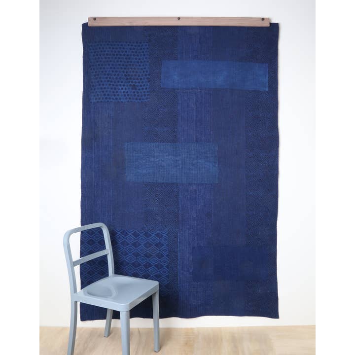 Indigo-gefärbt Übergefärbte Patchwork-Steppdecke aus indigofarbener Baumwolle für den Großhandel auf Faire