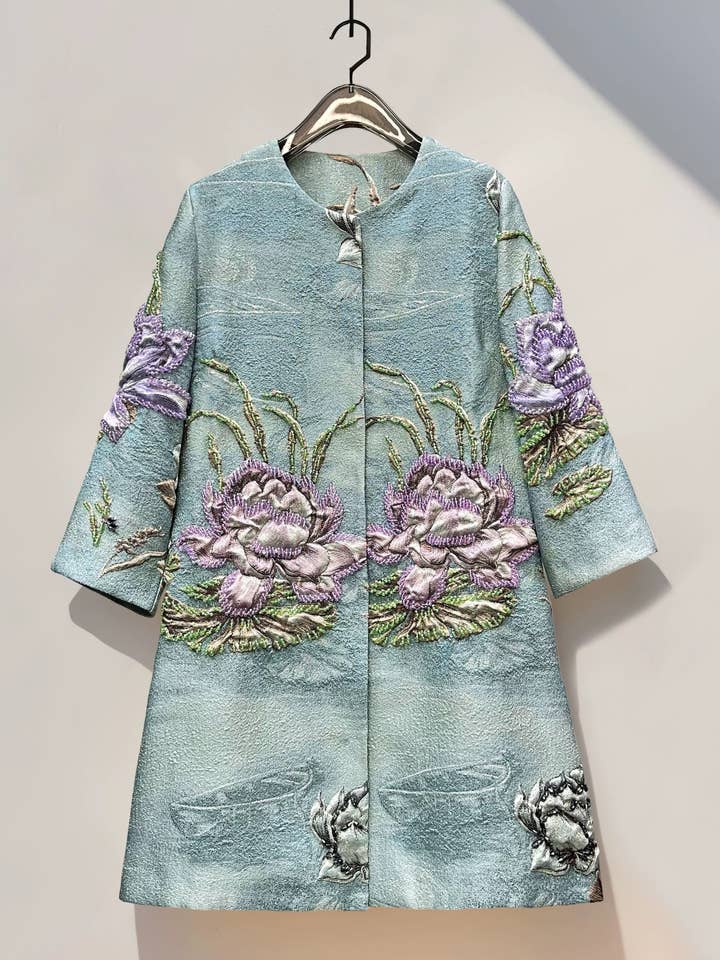 Productseeker - Wholesale Blouse - Women's - CT137Y 2025 Autumn Winter Beaded Embossed Jacquard Coat