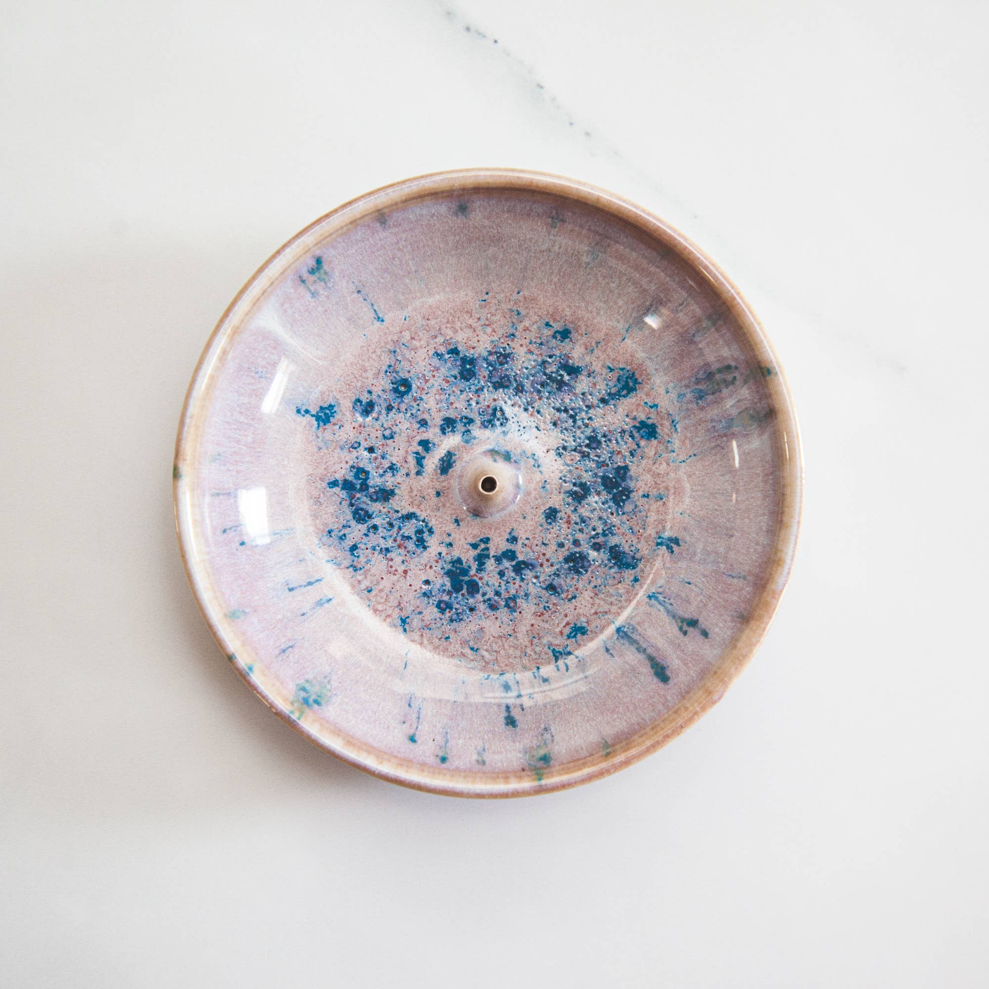 Melike Carr - Vente Plateaux à bijoux - Plats à anneaux en céramique, glaçures cristallines16