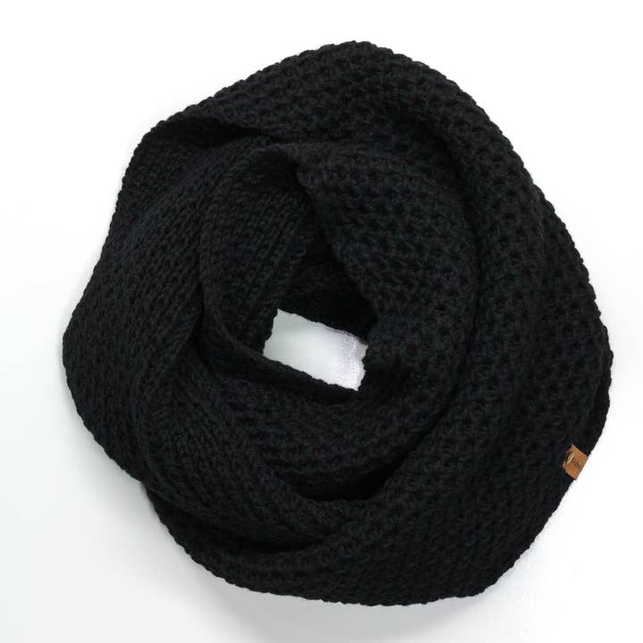 Vobelle – wholesale Scarf – Women's – 100% Merino Wool Honeycomb Stitch Knit Infinity Scarf