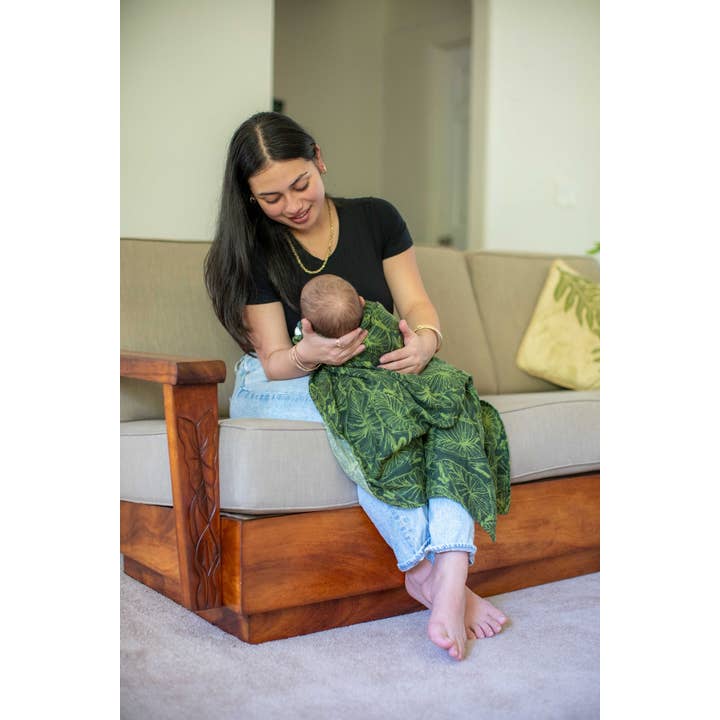 The Keiki Dept - Wholesale Swaddle - Baby - Green Kalo Scribble Kapa Moe - Hawaiian Bamboo Swaddle4