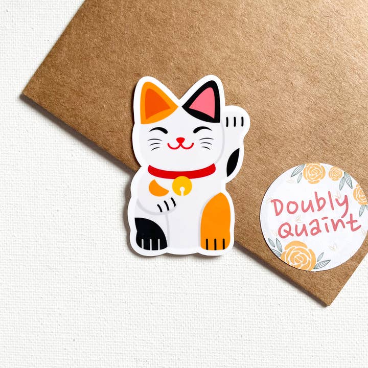 Sticker vinyle japonais Lucky cat pour la vente par Doubly Quaint