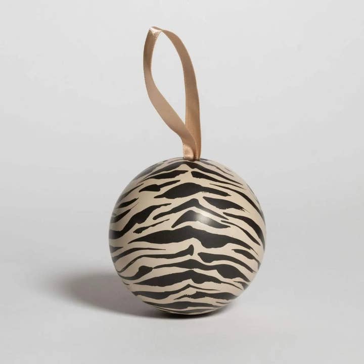 Knut refillable Christmas bauble with chocolate truffles for wholesale by Gåva Gifting