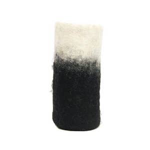 Anna Nera Fairtrade Vase aus Filz, zweifarbig für den Großhandel von ANNA NERA