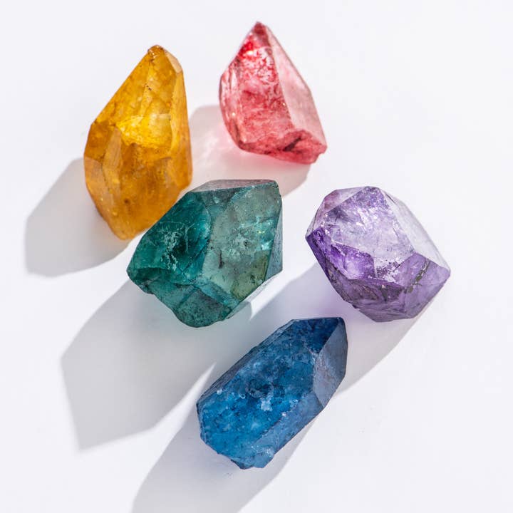 Dyed Quartz Points Crystals - 36 pcs, 1”- 2” for wholesale by GeoCentral