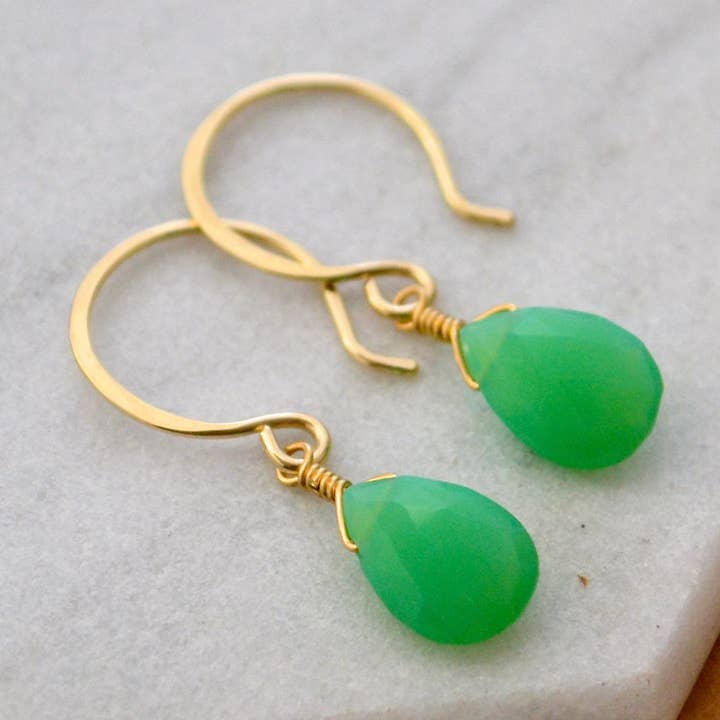 Brincos de hortelã macia - brincos de pedra preciosa crisoprase verde menta por atacado de Foamy Wader