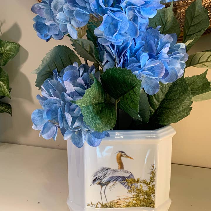 MacHatton & Hall, LLC - Wholesale Plant Pot - Blue Heron Cache Pot, 7" Square, Porcelain Planter