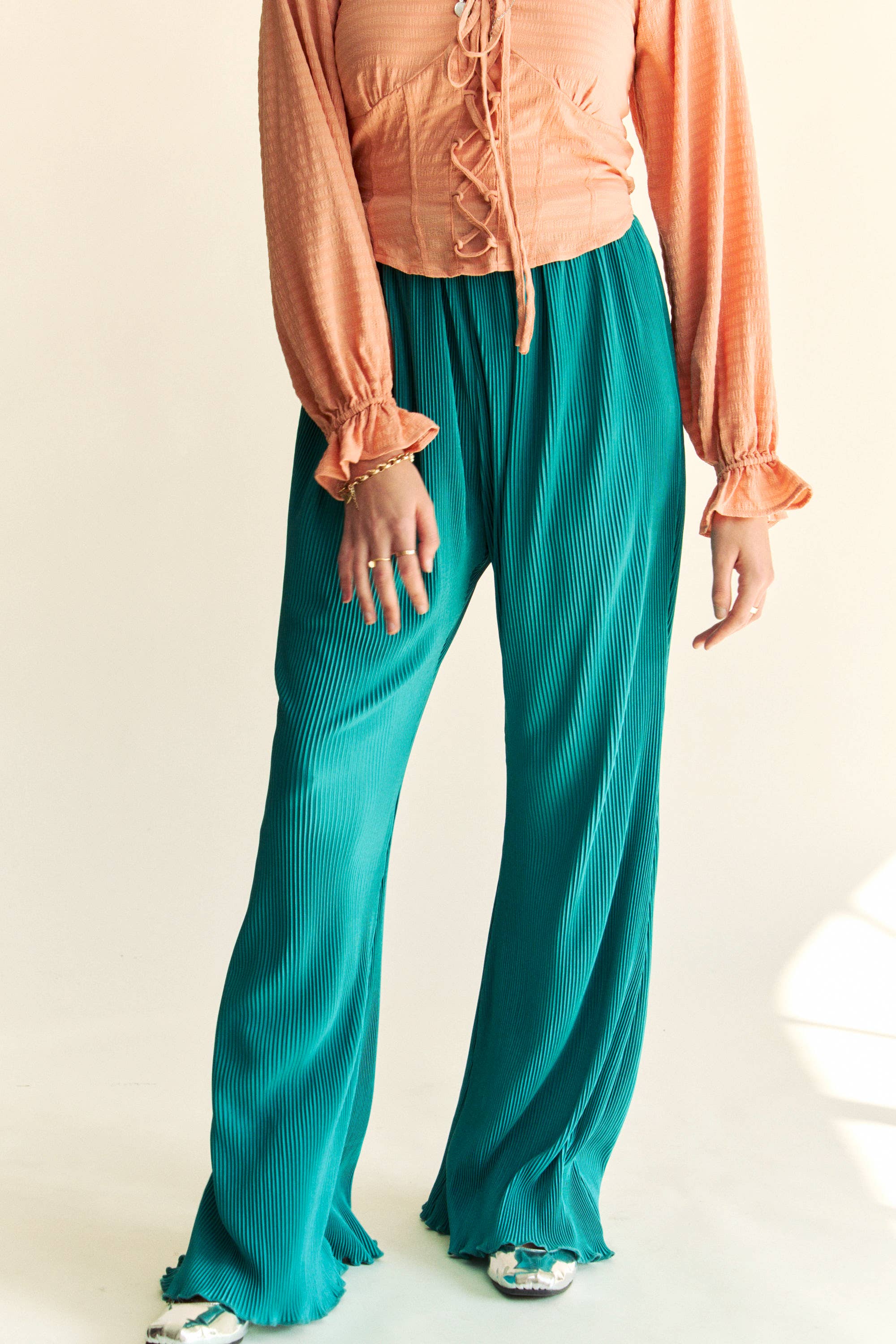 Davi & Dani - Wholesale Broek - Dames - BELBROEK MET GERIMPELDE PLOOIEN EN ELASTISCHE TAILLEBAND14