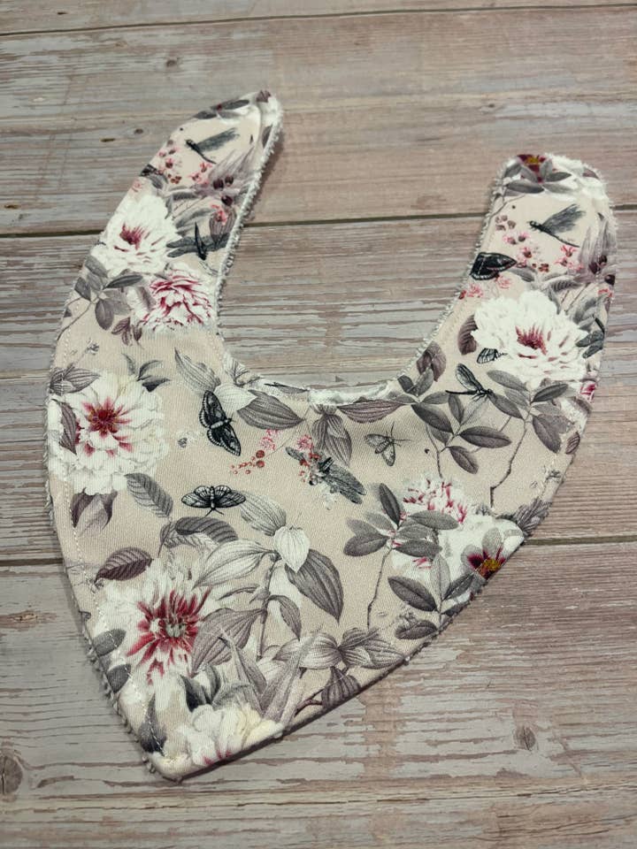 Dribble haklapp, Bandanna haklapp, Baby haklapp - Lelia för wholesale av Finished with a Kiss