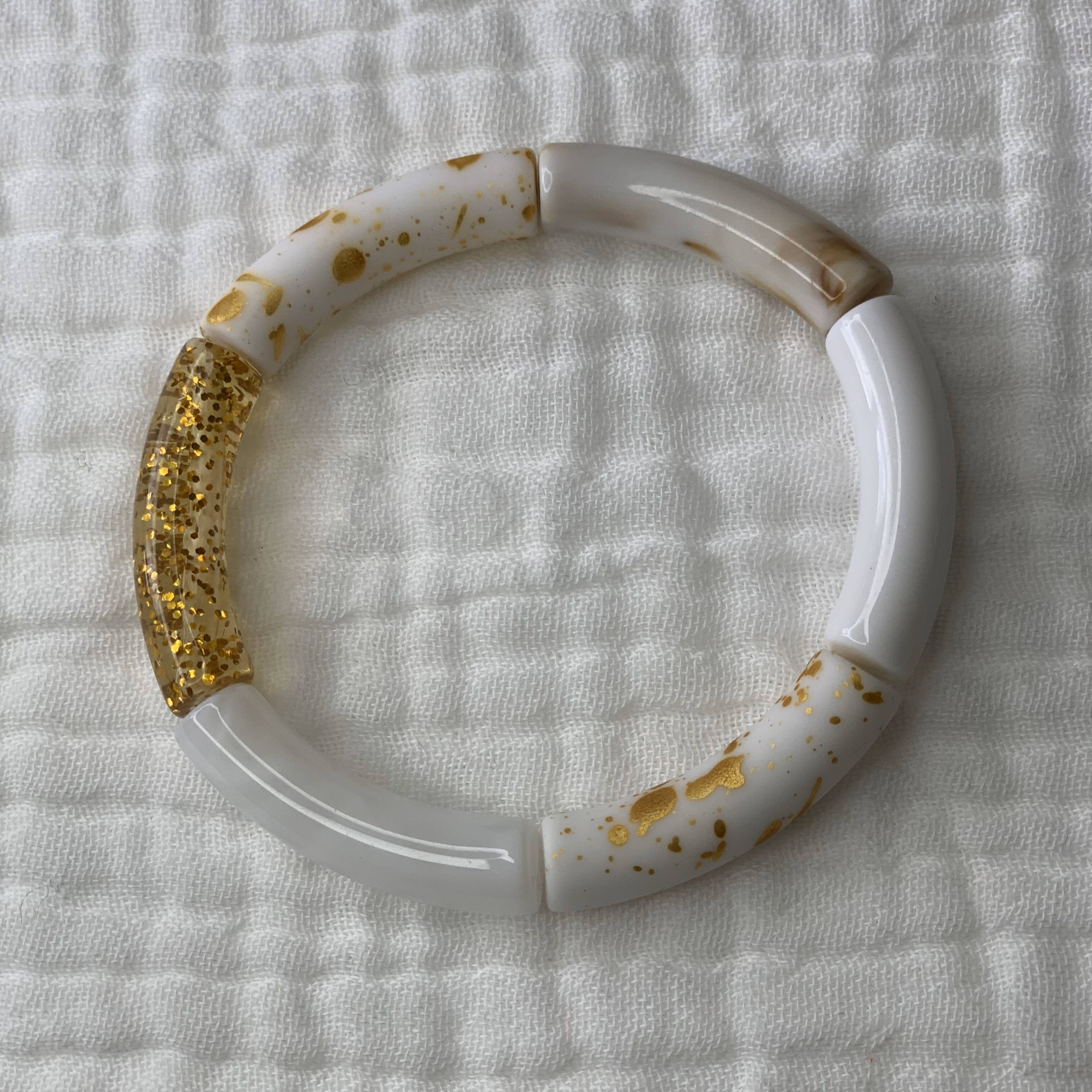 Manacreations – wholesale Pärlarmband – Elastiska bangles i vita toner9