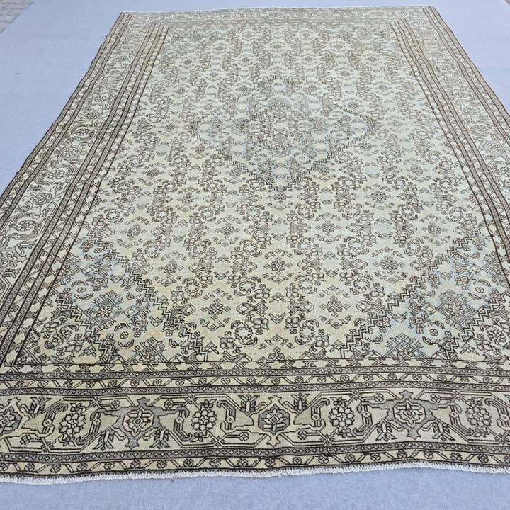 Oversized Antique Turkish Oushak Rug: Extra Large Wool Area Carpet (8.60x12.20 ft) for wholesale by MesopotamiaRugs