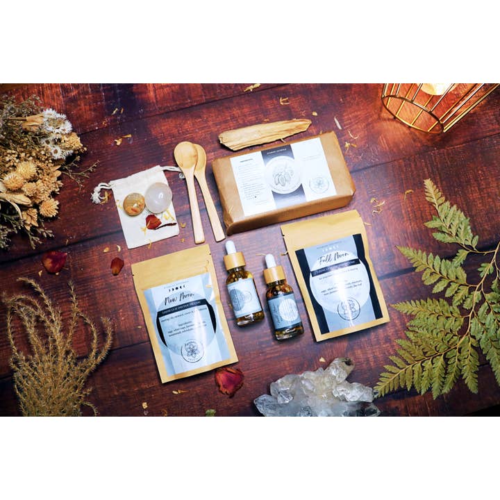 Ayamani Naturals - Wholesale Spiritual Stone/Crystal - MOON CACAO CEREMONY Gift Box | Raw Ceremonial Cacao Set8