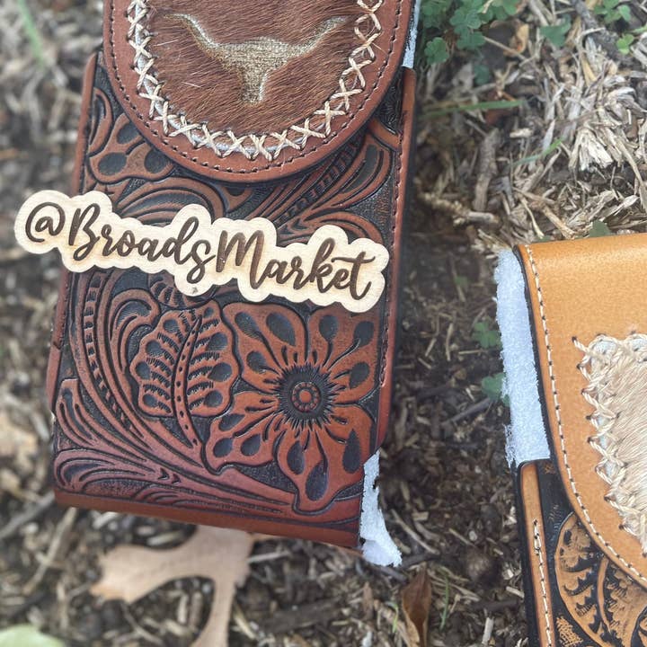 Broads Market - Wholesale Phone Wallet - Women's - Tooled Leather Belt Phone Holders