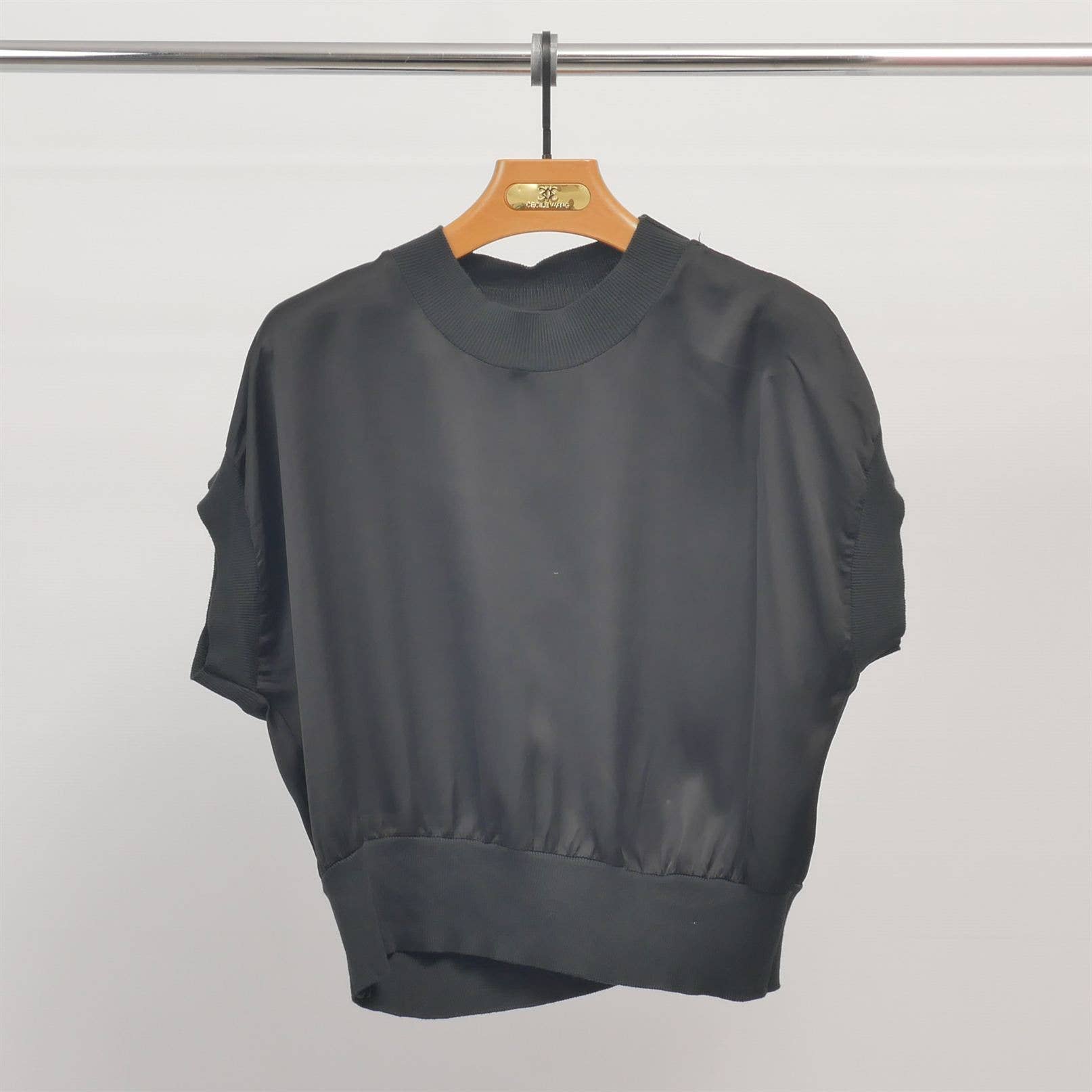 Cecile Wang – Engroshandel Strikket top - Dame – KD8679VS tofarvet top med elastik forneden og ved ærmerne0