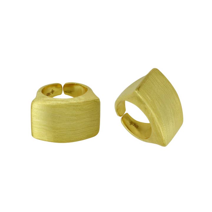 VARSHAL RING for wholesale by Betty Carré