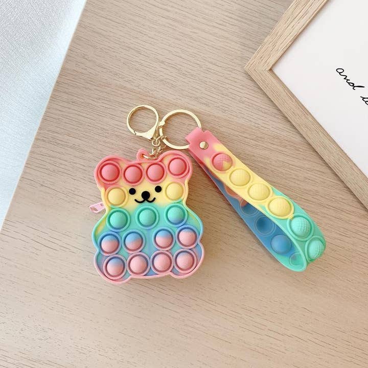 KiddieKickz - Wholesale Keychain - Kids - Small Keychain Coin Purse Spaceman Bear Fingertip Toy11