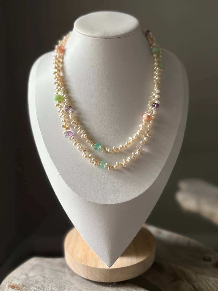 Collier Multi Rondelle en Pierres Précieuses et Perles pour la vente par Jewelry By Jacqueline Rene