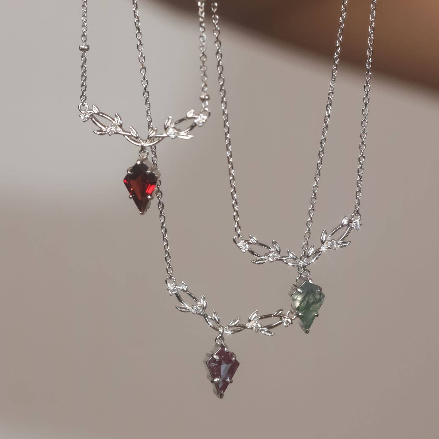 Azura Jewelry – Colar pingente/pendente por atacado – Colar de Ágata Musgosa entrelaçado Élfico3