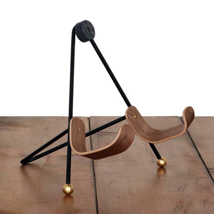 Support pour guitare acoustique pour la vente par OneFortyThree