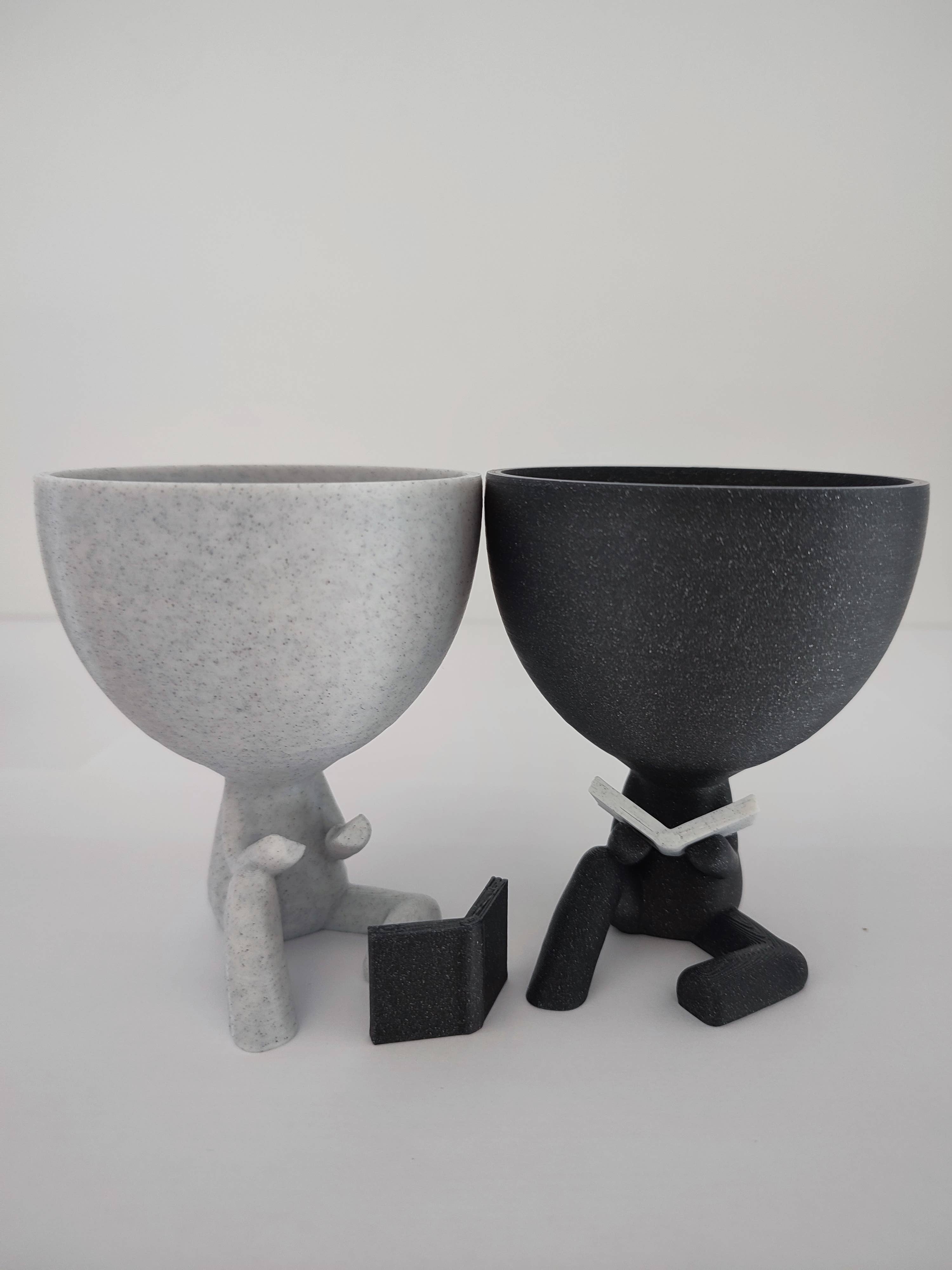 3DROOTS - Wholesale Plant Pot - Person pot with book - Robert plant - Planter.3