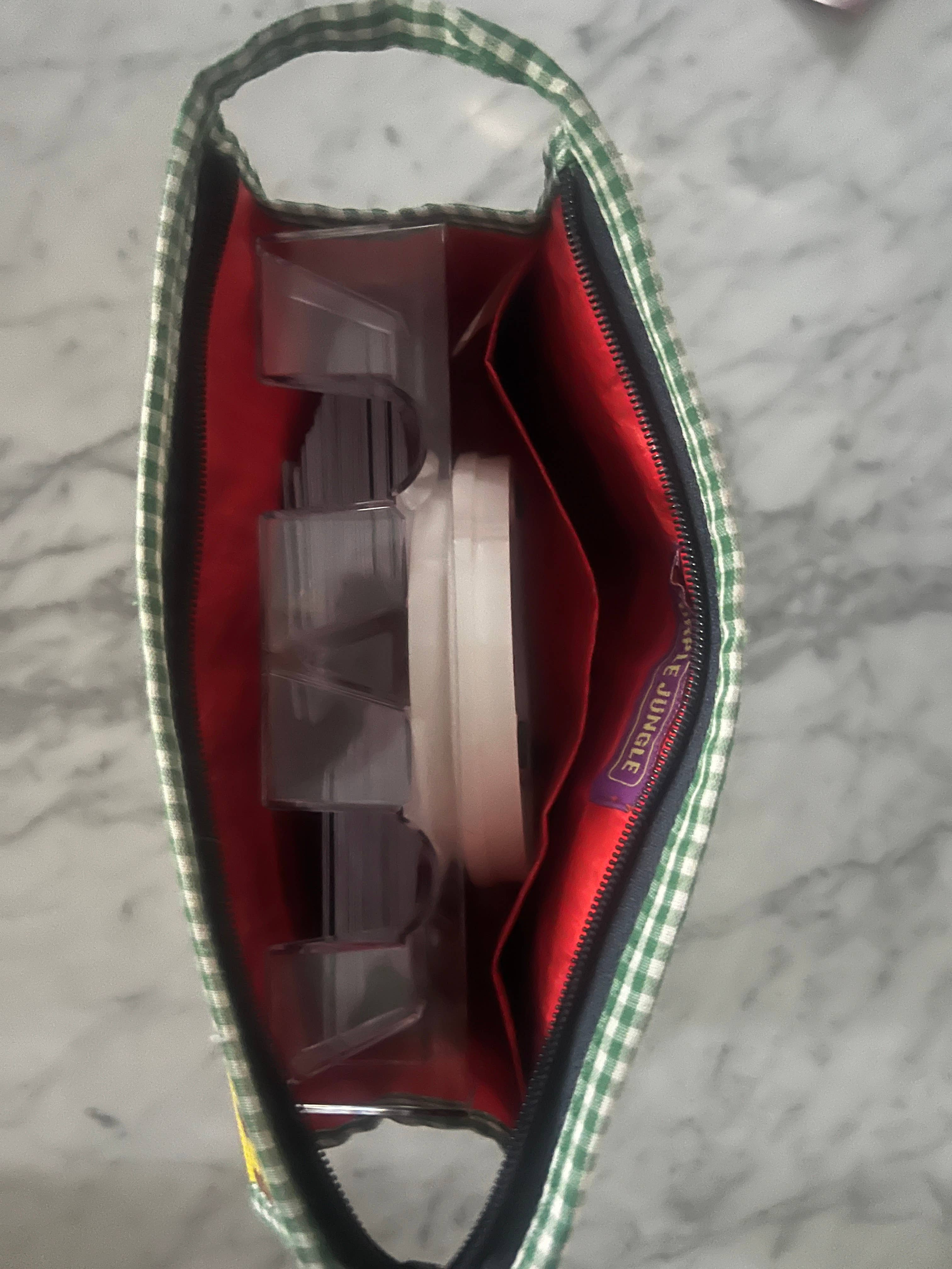 Erik & Mike - Wholesale Makeup/Cosmetic Bag - Cosmetic bag synthetic fabric water resistant Beauty3