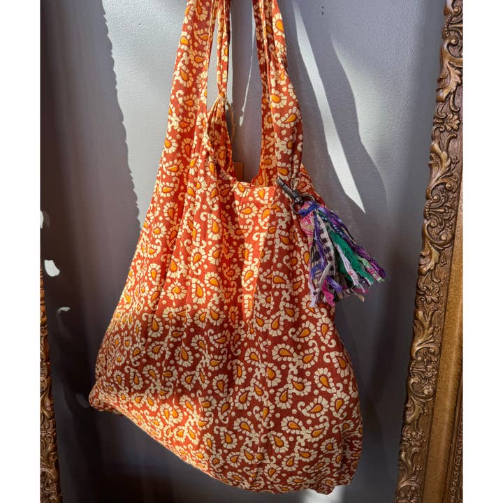 Seeds ā wholesale Decorative tassel/wall drop ā Recycled Sari Tassel Bag Charms / Keychains 1