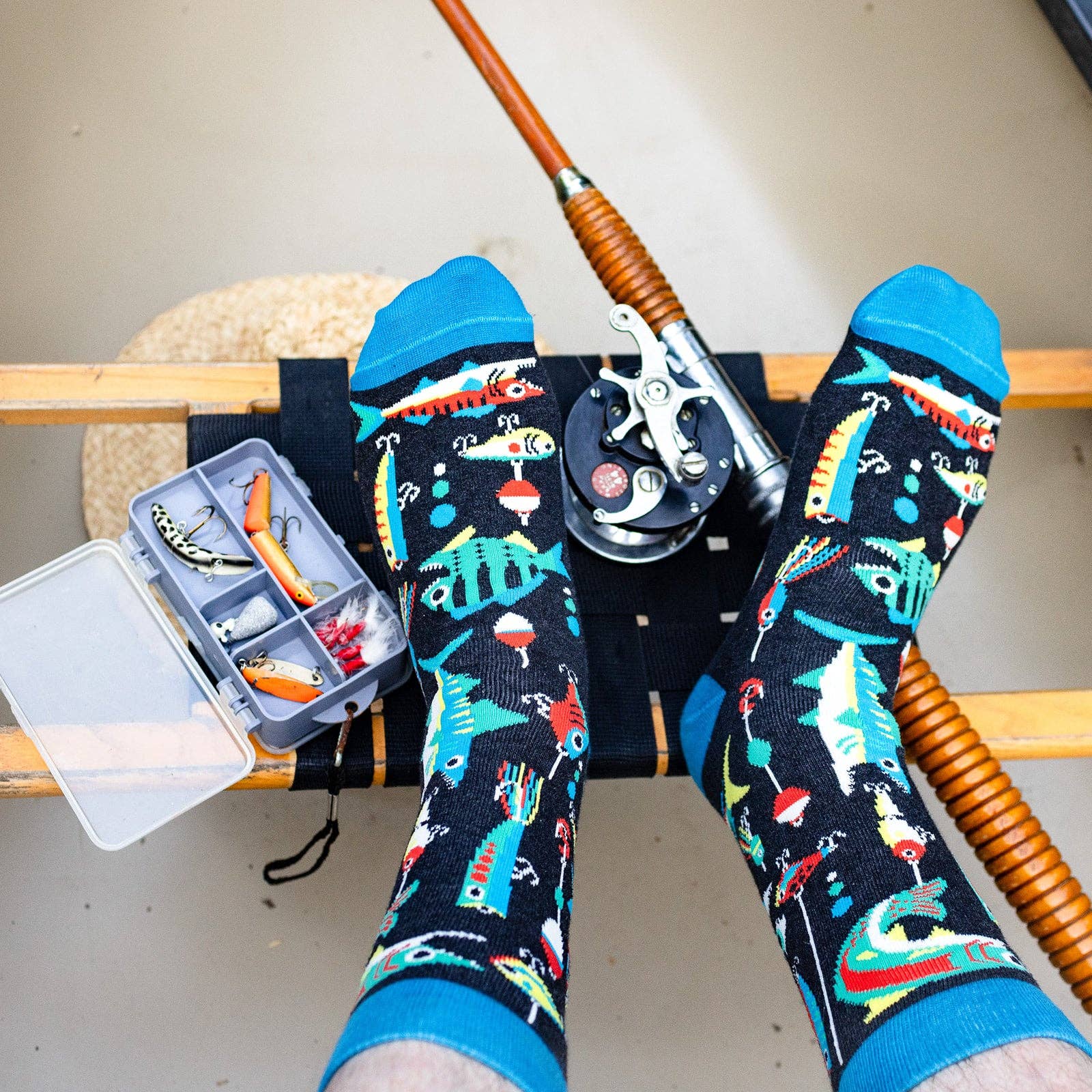 Lavley - Wholesale Socks - Unisex - Bite Me Fishing Socks9