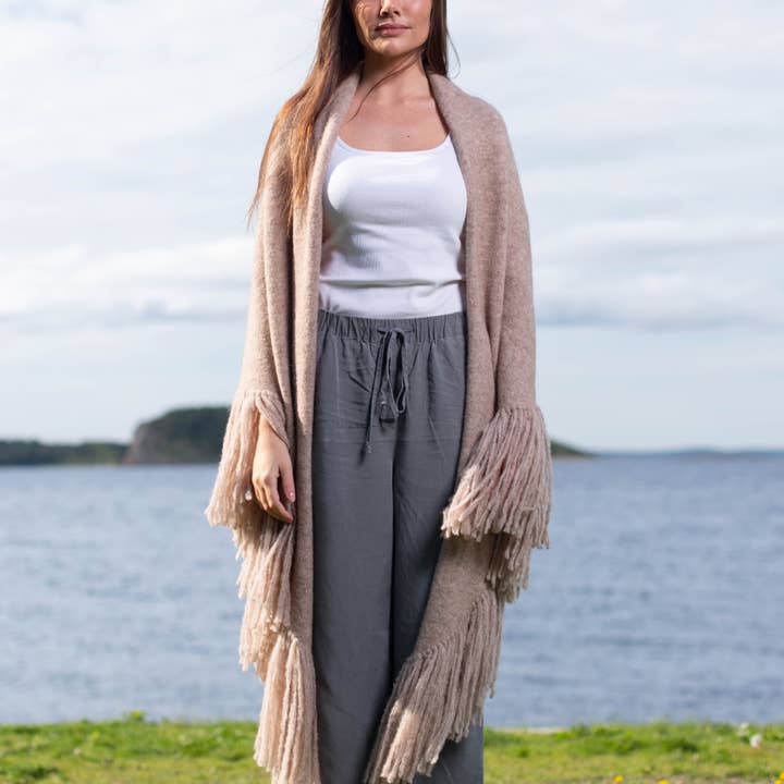 Merete Dèhn - Wholesale Wrap - Women's - Daisy Shawl - Alpaca & Merino Wool8