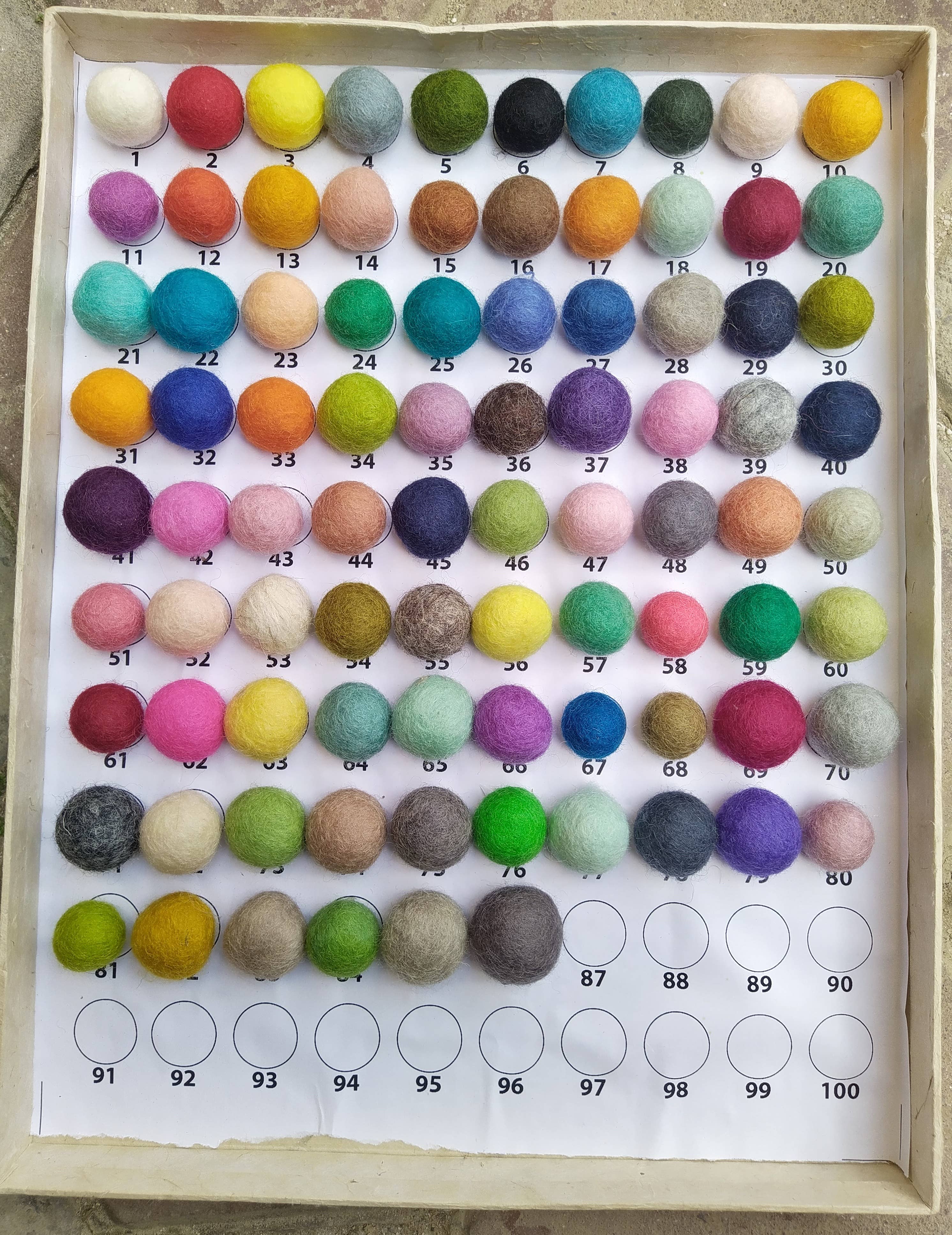 Merocoat - Wholesale Craft Supplies - Wool felt balls (Loose Felt Wool Balls 2cm)3