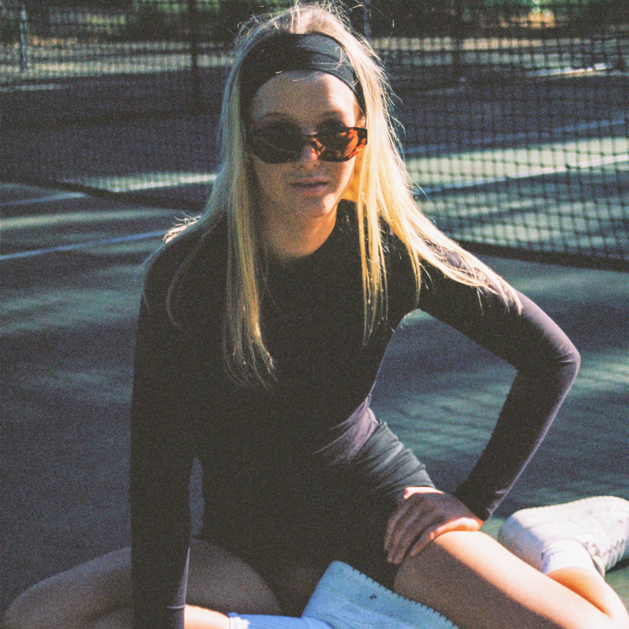 Beyond Stranger Studio – wholesale Solglasögon - Dam – Casablanca - Klassiska Skadestånd2