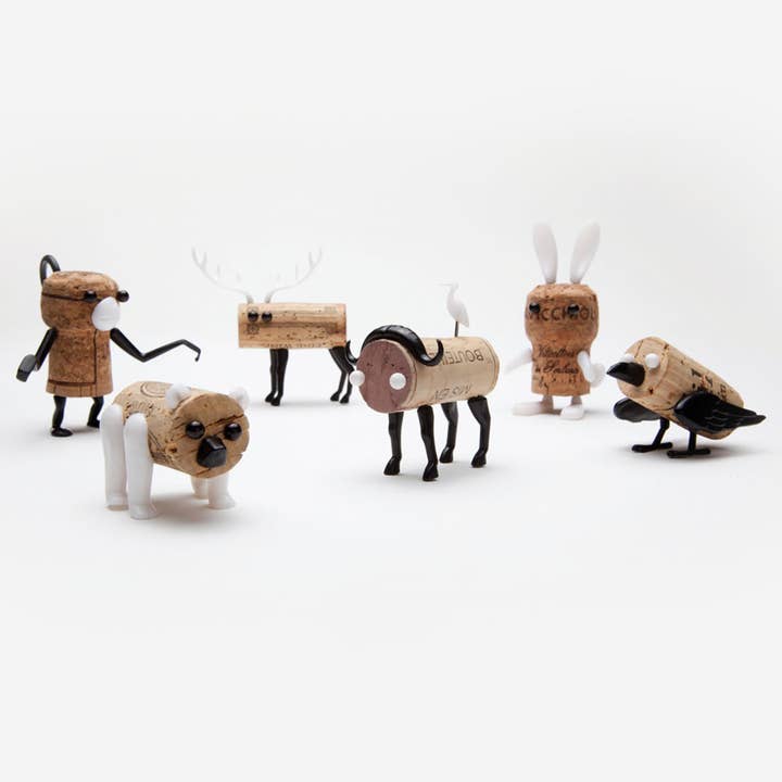 Monkey Business Design USA LLC - Wholesale Wine Stopper - Corkers Animals | Wine Collectibles