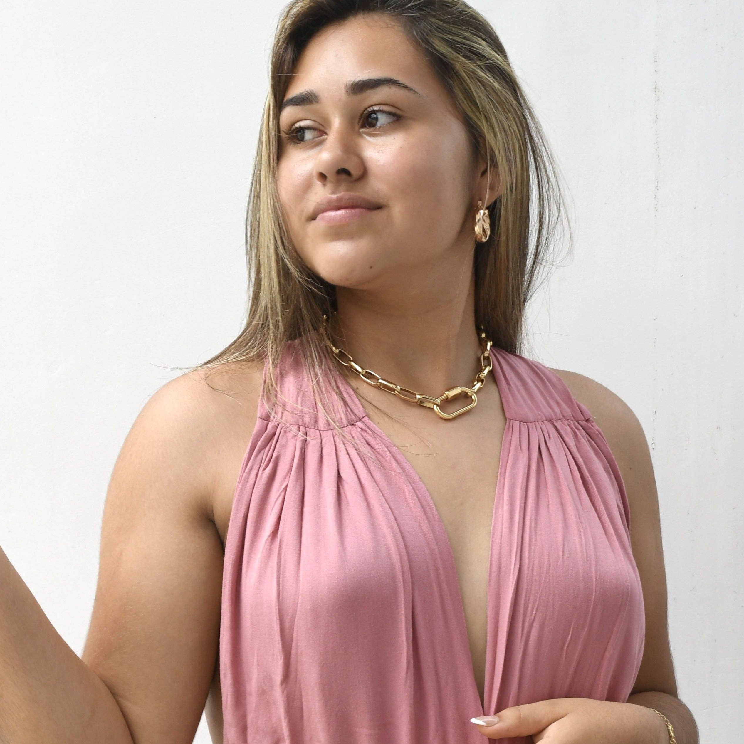 The Views & Co - Wholesale Link & Chain Necklace - Gold Carabiner7