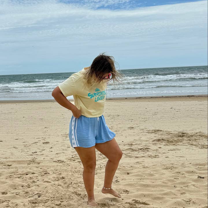 Sunshine swell linen shorts adult for wholesale by Barefoot & Salty