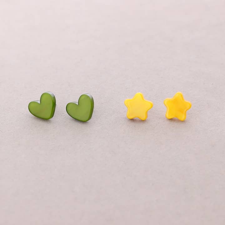 Sonata - Wholesale Snap Jewelry - Set of 2 Earrings Heart Star Resin5