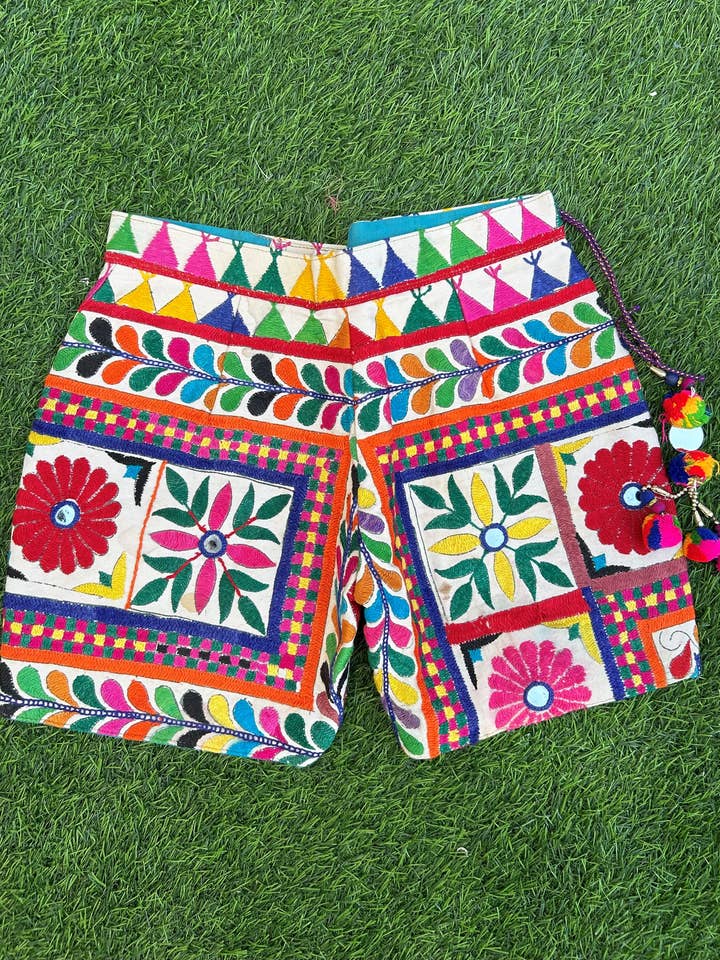 Meghcraft - Wholesale Shorts - Women's - Cotton Shorts Bermuda - Embroidered Boho Shorts 8