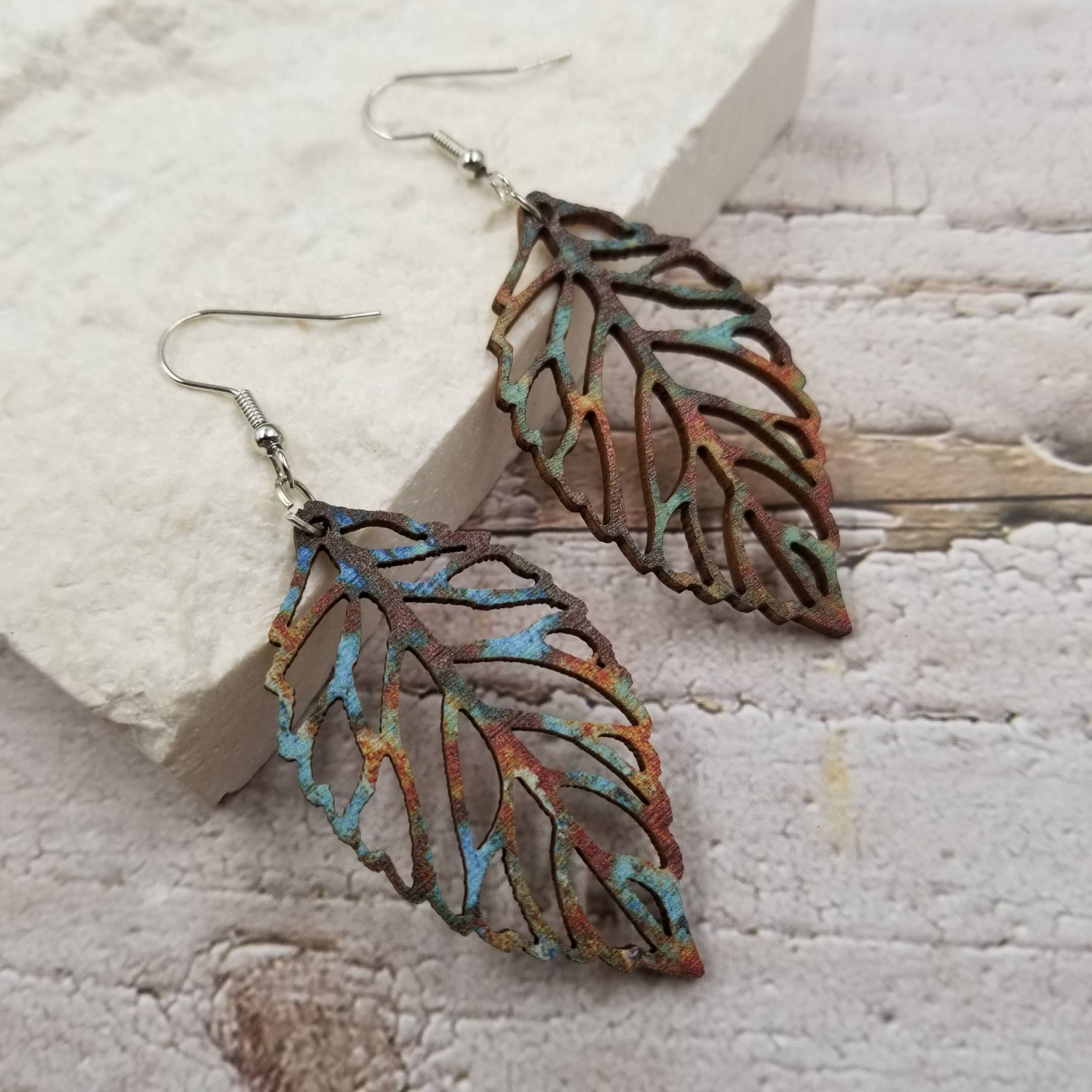 Treasure Wholesale - Wholesale Dangle Earrings - Bohemian Wood Leaf Earrings1