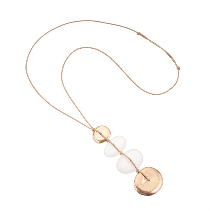 Collier long ajustable VERITY avec 4 perles empilées pour la vente par Blue Scarab