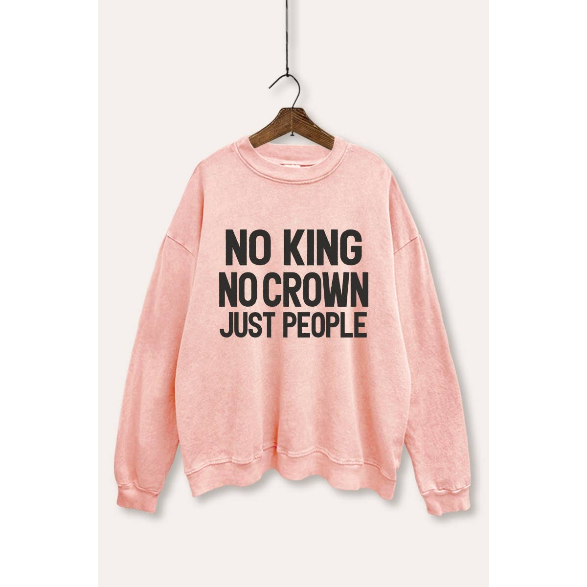VINTAGE POINT USA - Wholesale Graphic Sweatshirt - Women's - NO KING NO CROWN MINERAL WASH GRAPHIC SWEATSHIRT14