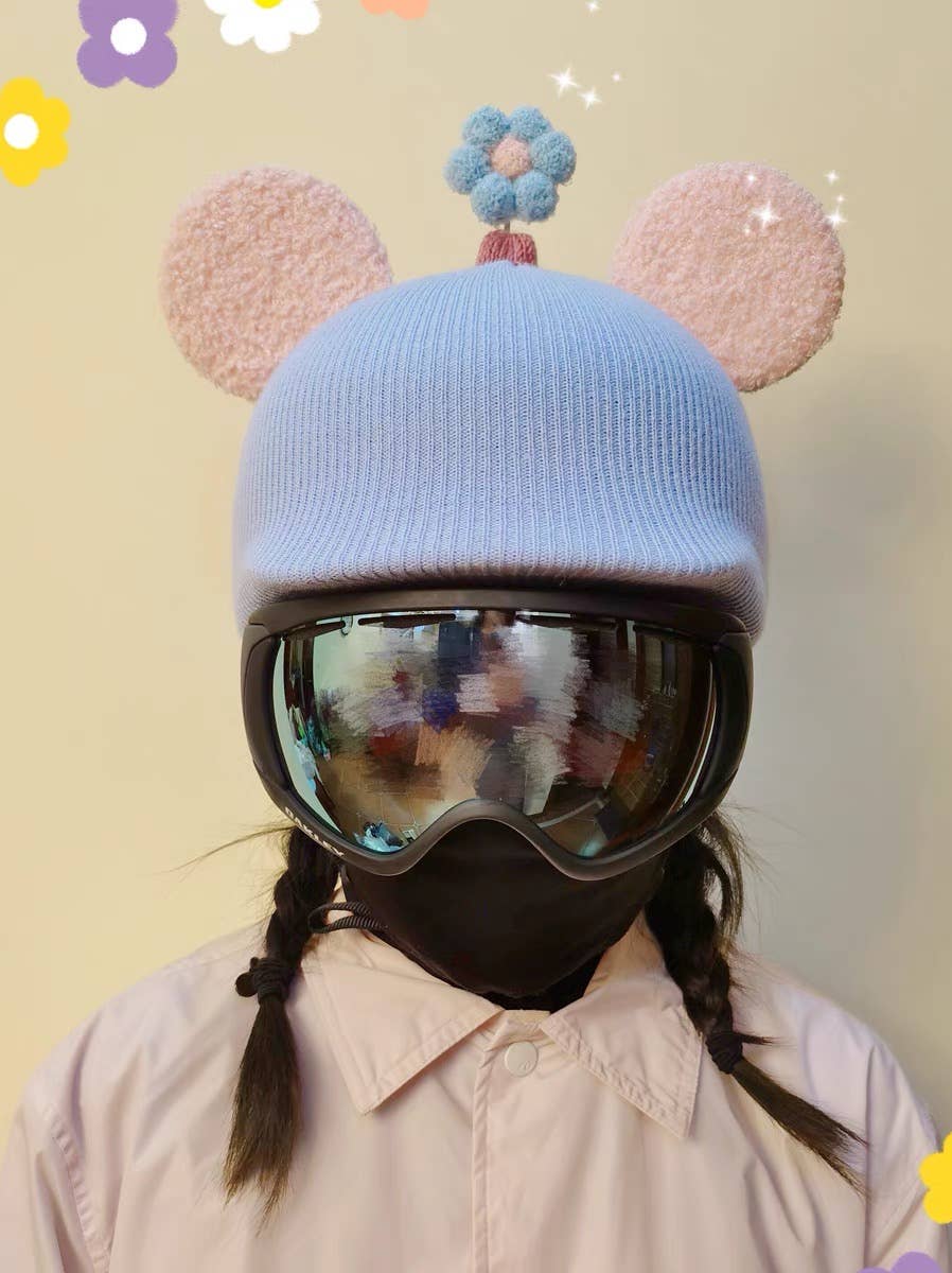 Q&C Distribution - Wholesale Sports & Outdoor - Ski Snowboard Helmet Cover - Blue Flower