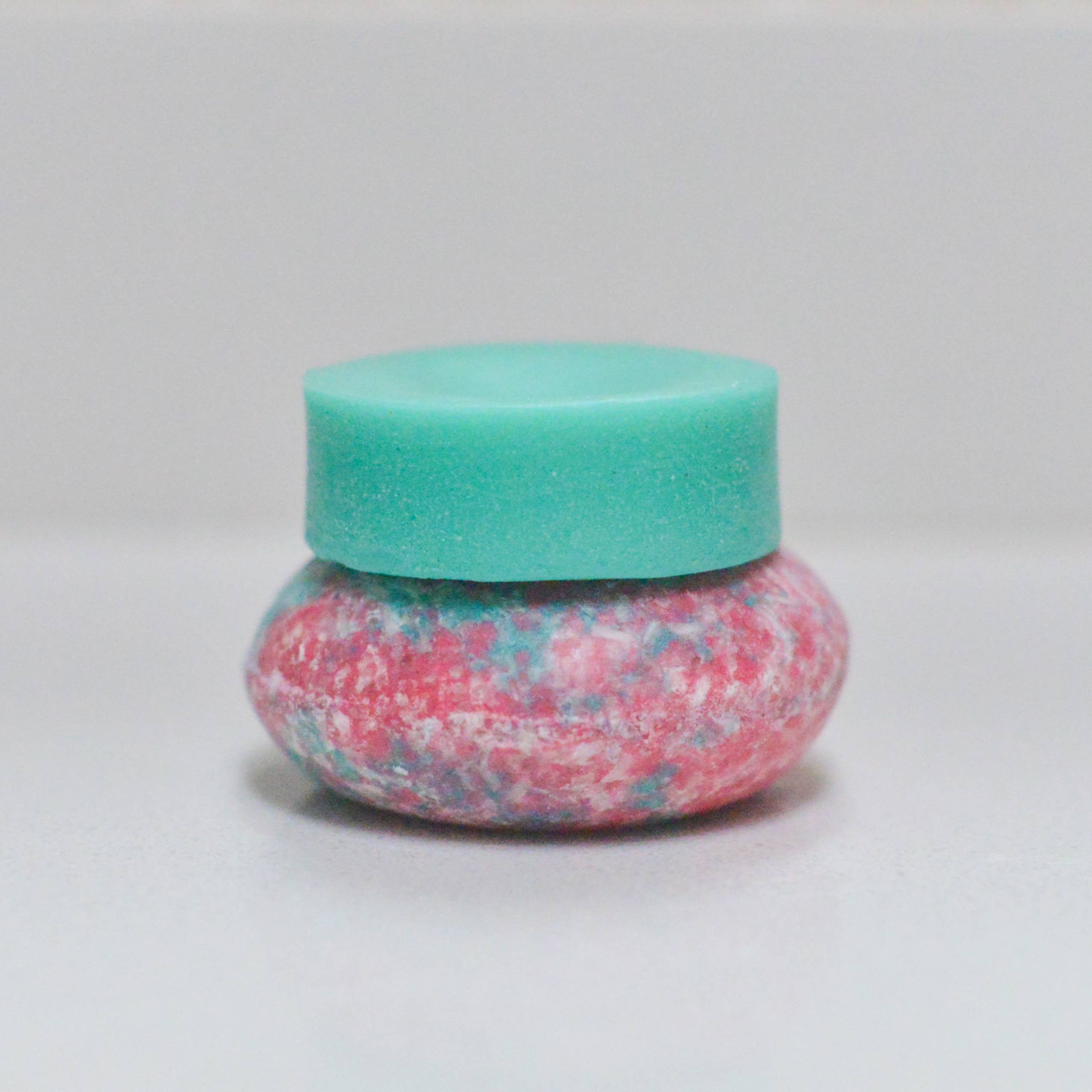 Mala Made - Wholesale Hair conditioner - Solid Conditioner Bar / Holiday Cheer1