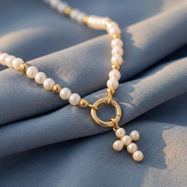 Korshänge Pärl- och Metallpärlshalsband för wholesale av The Looks by Fame Accessories